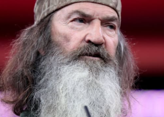 Duck Dynasty Star Receives Devastating Disease Diagnosis