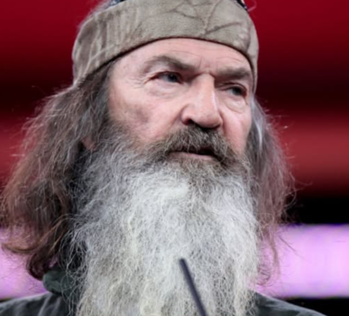 Duck Dynasty Star Receives Devastating Disease Diagnosis