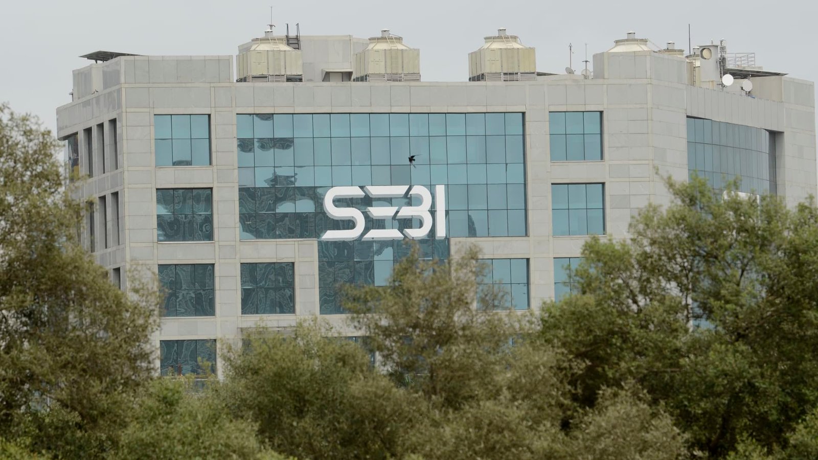 Indian regulator bars U.S. trading firm Jane Street from accessing securities market