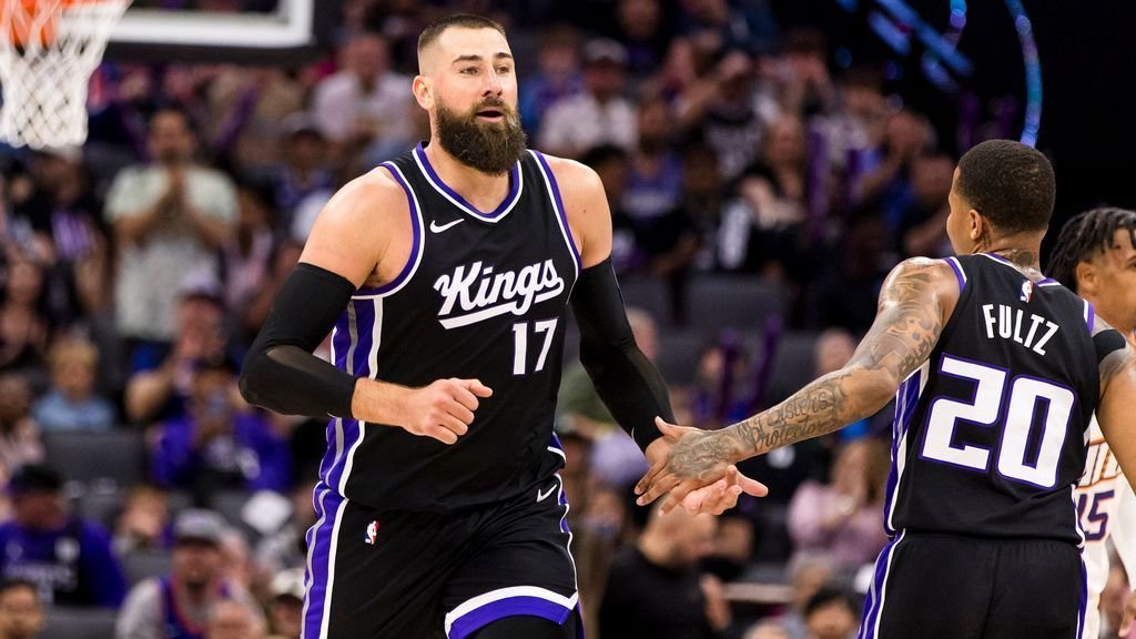 Sources – Nuggets land center Jonas Valanciunas from Kings