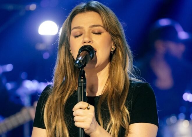 Kelly Clarkson’s Cody Johnson Cover Reminded Folks What Country’s Supposed to Feel Like