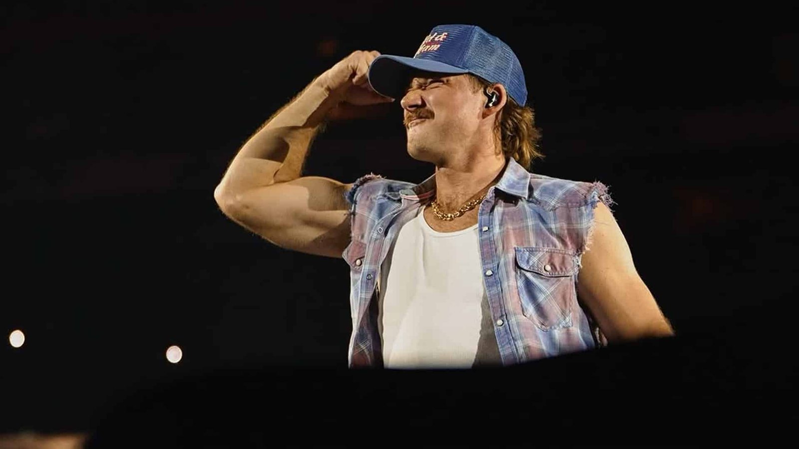 Morgan Wallen Shows Off a Jacked New Look and the Comments From Women Are Out of Control