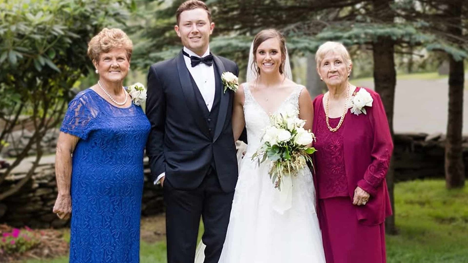 Scotty McCreery Reveals Both His Grandmothers Died Hours Apart in Heartbreaking Double Loss