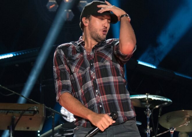 Why Some Country Fans Can’t Stand Luke Bryan and Others Say He Saved the Genre