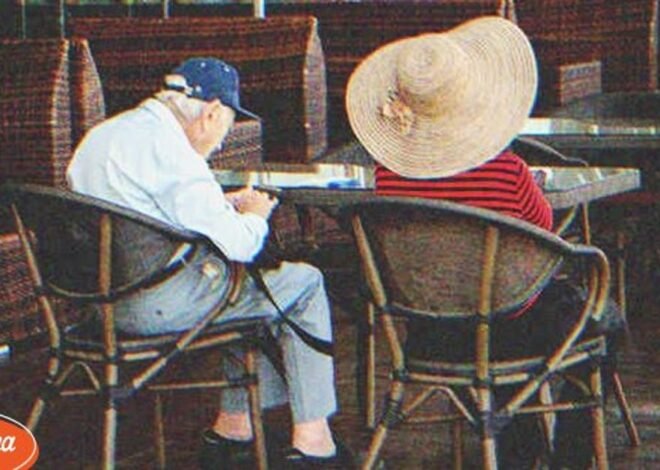 Elderly Couple Divorces after 53 Years of Marriage, Later Man Sees Ex-wife Dating in Cafe — Story of the Day