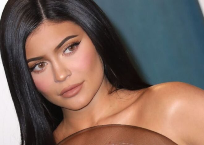Kylie Jenner’s Daughter Stormi, 7, Catches Attention in Black Outfit During Venice Outing with Mom