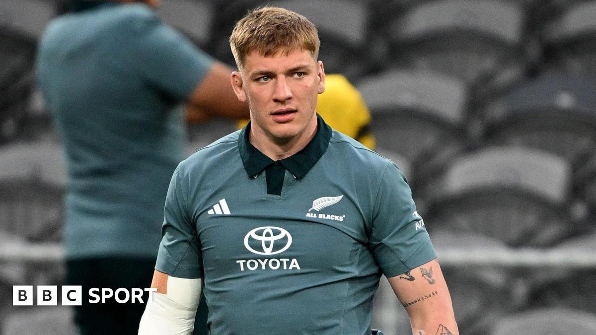 New Zealand v France: Fabian Holland to make All Blacks debut