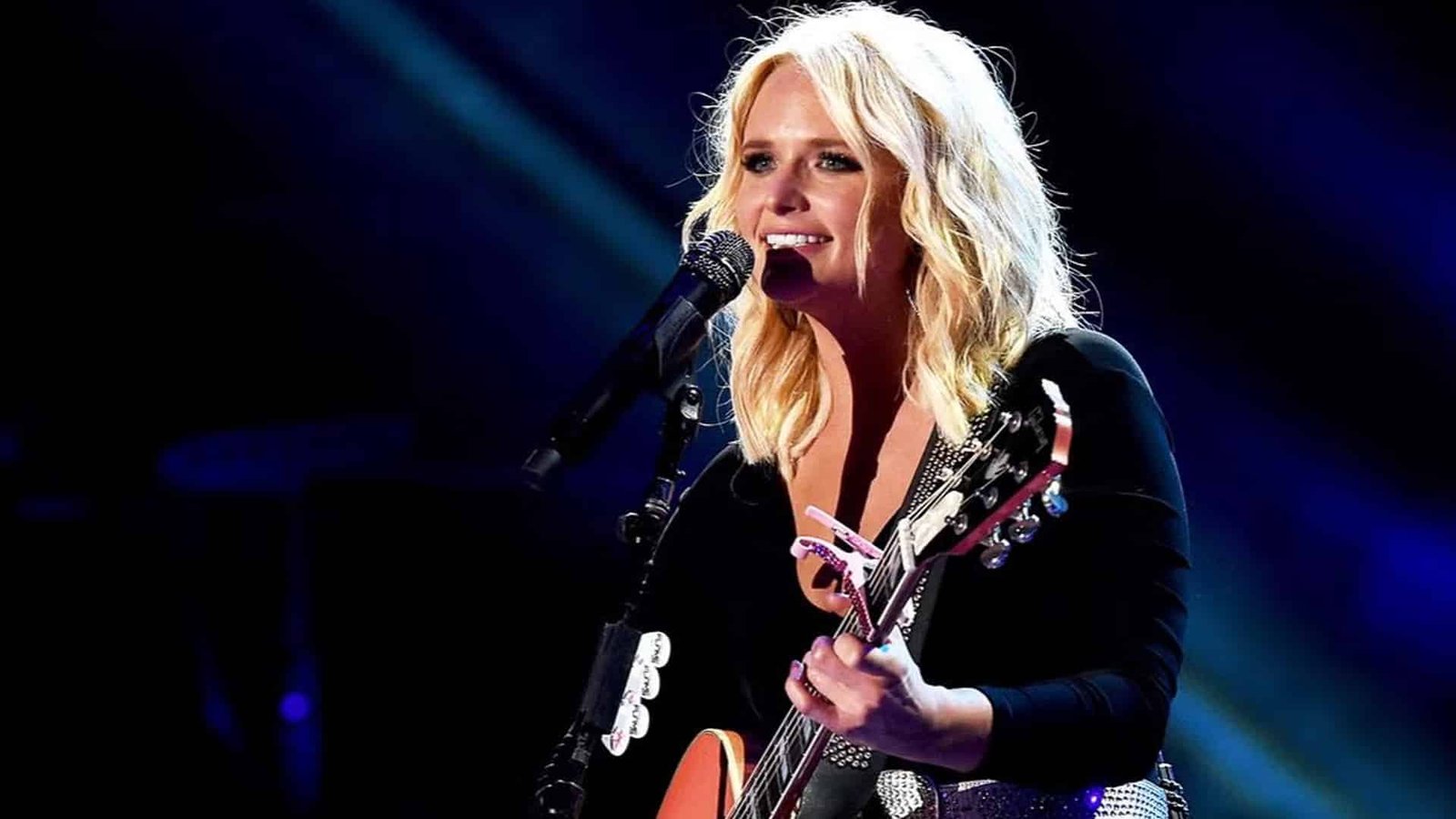 Miranda Lambert Rewrites Morgan Wallen’s “Thought You Should Know” and Fans Call Her Version a Blessing
