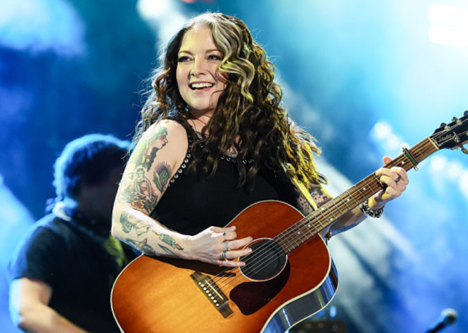 Ashley McBryde To Open Non-Alcoholic Bar In Downtown Nashville