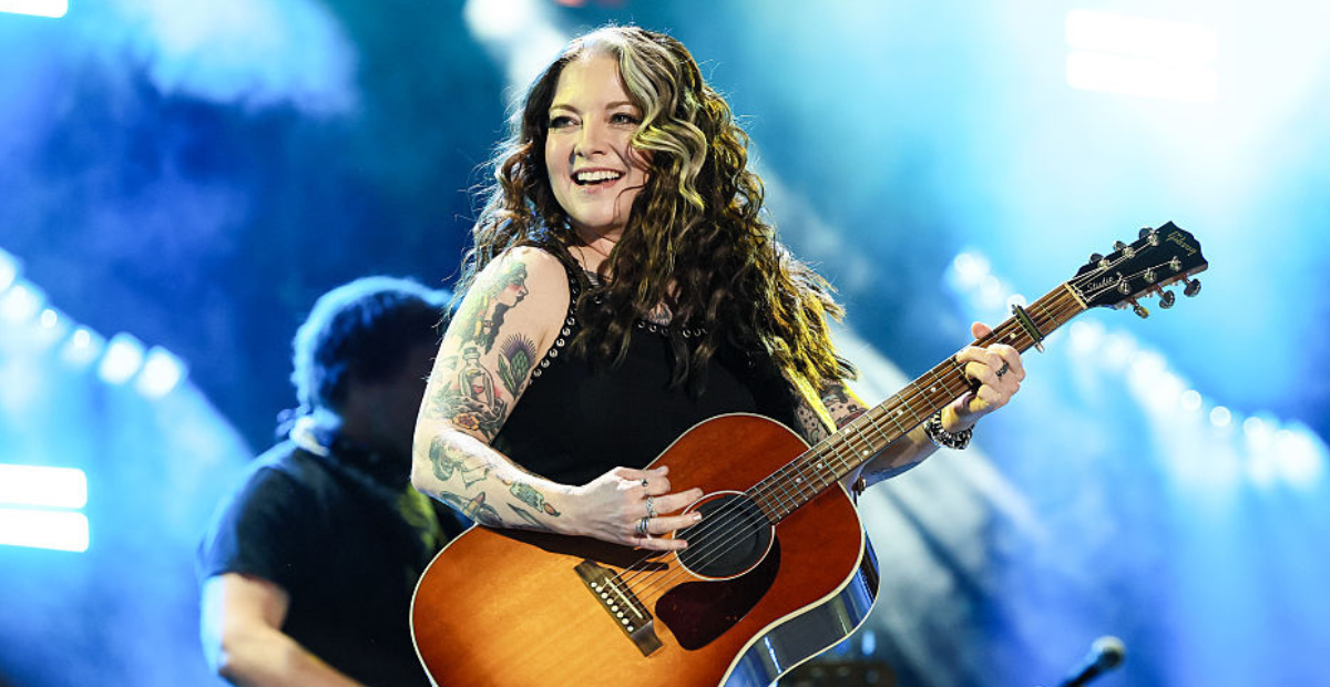 Ashley McBryde To Open Non-Alcoholic Bar In Downtown Nashville