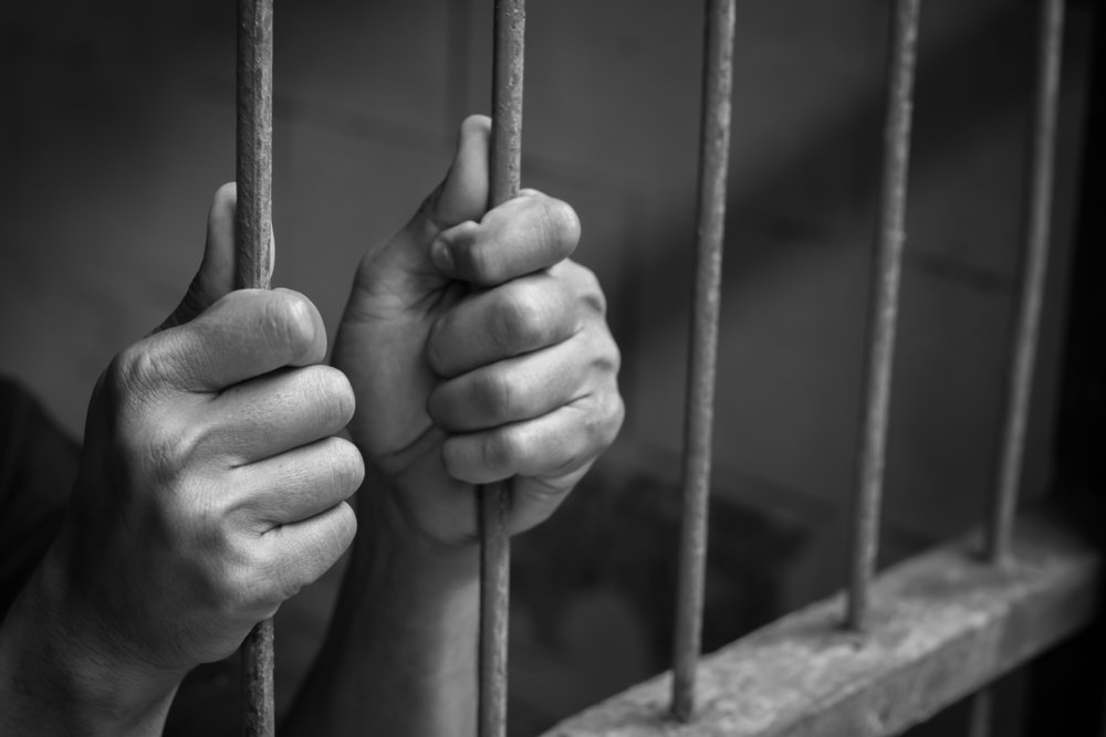 Inmate screams in pain as state refuses to turn off defibrillator