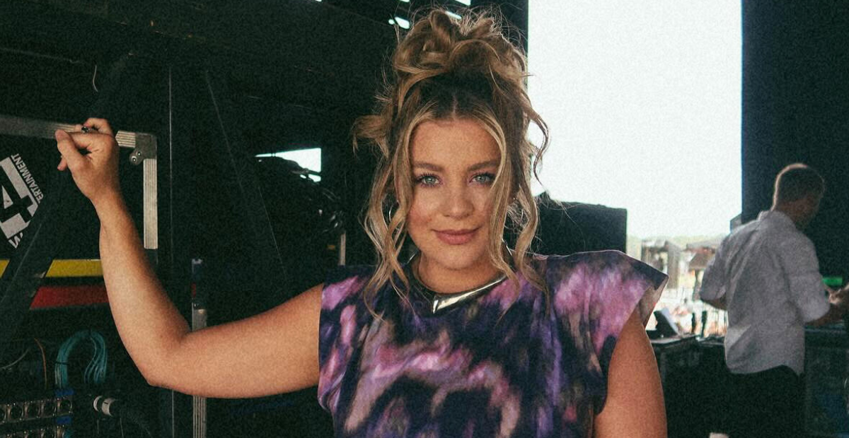 Lauren Alaina Shares Uplifting Message For Anyone Struggling With Self-Image