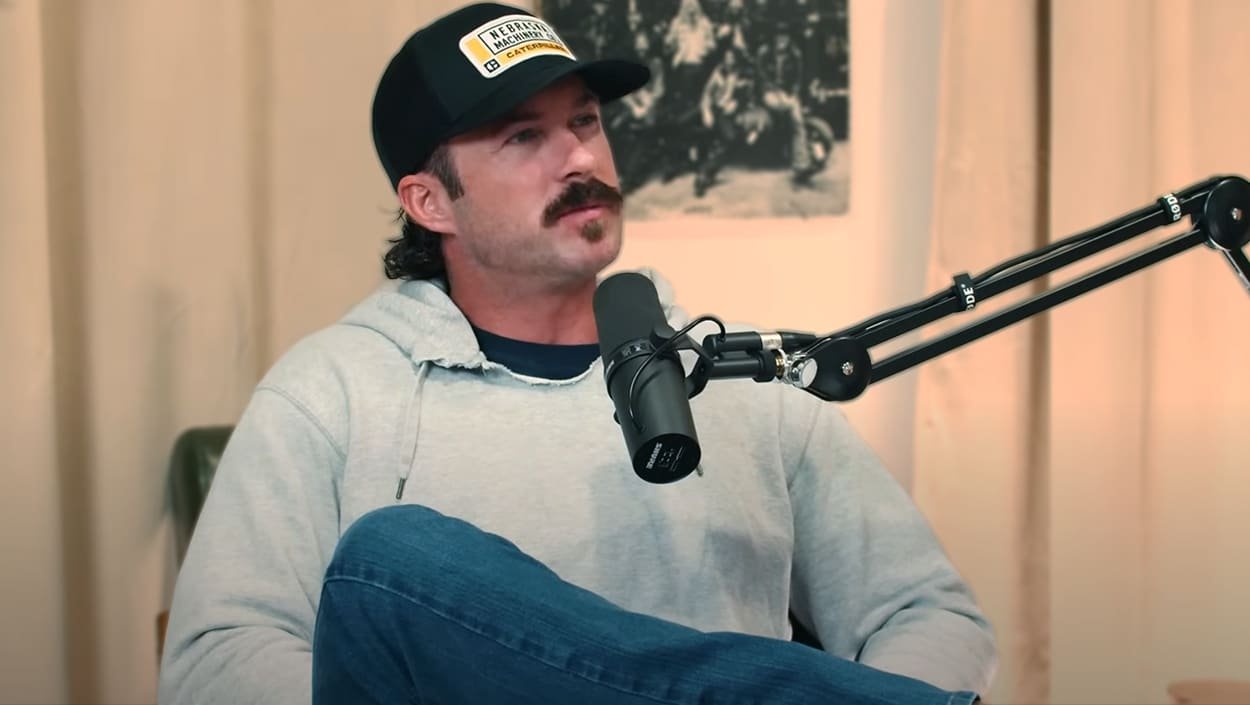 Riley Green Reveals Why Keeping Songs Simple Has Been the Secret to His Success