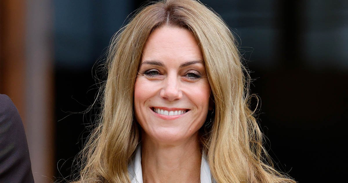 Kate Middleton shows off new “Sleeping Beauty” blonde hair style