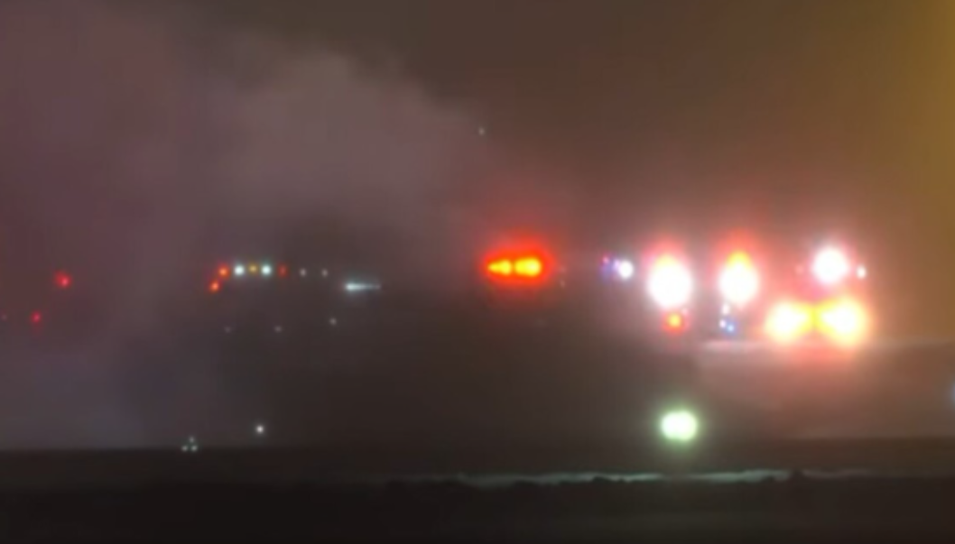 7 dead, 1 seriously injured in plane crash at airport in Bangor, Maine, FAA says