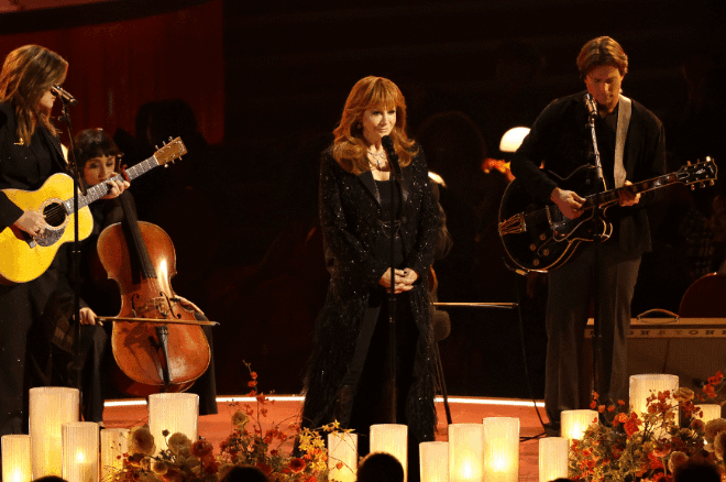 Reba McEntire Leads Moving In Memoriam Performance At Grammy Awards