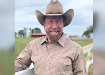 Actor Chuck Norris Reportedly Hospitalized In Hawaii
