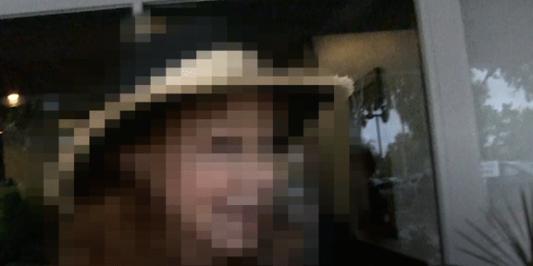 Guess the Iconic Country Singer & Actress!