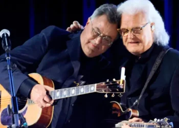 Ricky Skaggs Joins Vince Gill For Emotional “Go Rest High” Performance On “Opry 100”