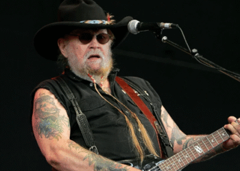 Who Are David Allan Coe’s Wife & 5 Children? Meet His Family