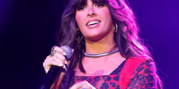 A Bad Haircut Helped Create Ella Langley’s Signature Look — and Changed Everything