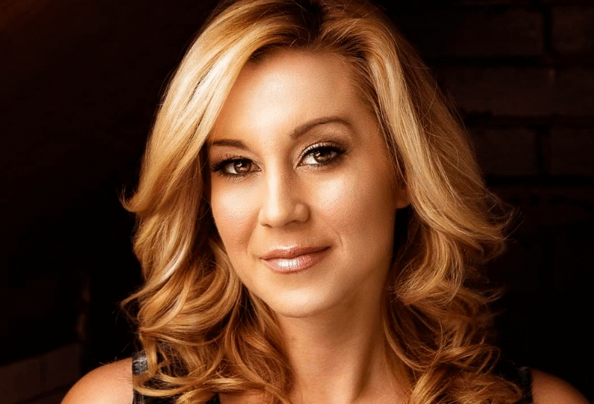 Kellie Pickler Heads Back to ‘American Idol’ Stage for First Time in Years