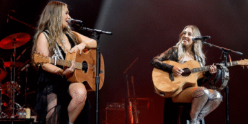 Maddie & Tae Say Goodbye With Emotional Final Show As A Duo