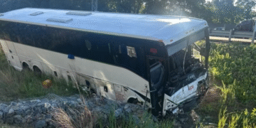 Bus Hits Vehicles in Virginia, Kills 5, Injures 34