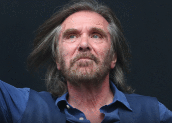 Dr. Hook Singer Dennis Locorriere Dead at 76