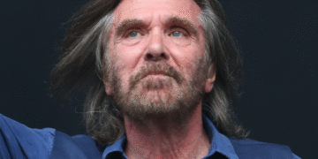 Dr. Hook Singer Dennis Locorriere Dead at 76