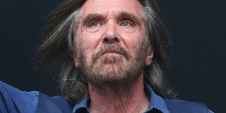 Dr. Hook Singer Dennis Locorriere Dead at 76