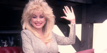 The Date Is Set: Dolly Parton’s Travel Stop Opens This Summer