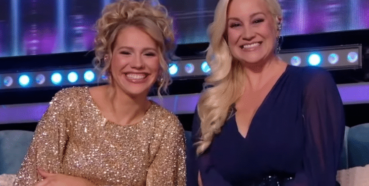Kellie Pickler Returns To ‘American Idol’ For Rare Television Appearance