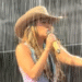 Lainey Wilson Embraces Heavy Rain For Epic Performance at New Orleans Jazz Fest