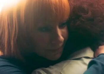 Reba Remembers Her Late Mother In Emotional Video For “Seven Minutes In Heaven”