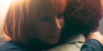 Reba Remembers Her Late Mother In Emotional Video For “Seven Minutes In Heaven”