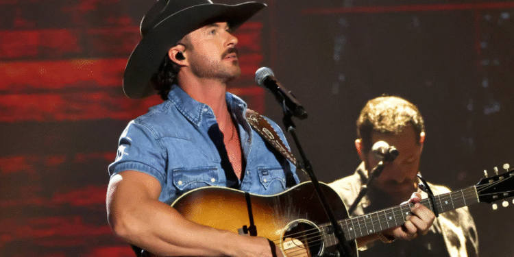 Riley Green Performs At The ACM Awards For The First Time In 6 Years