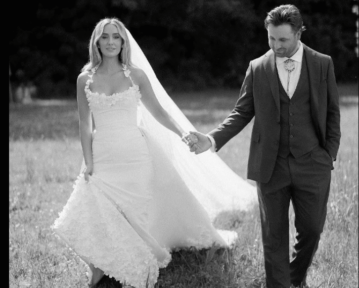 Lainey Wilson Marries Devlin ‘Duck’ Hodges in ‘Dream’ Waterfall Wedding in Tennessee
