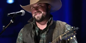 Tyler Farr Suffers a ‘Severe Concussion’ in Vehicle Accident, Cancels Festival Date