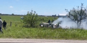 BREAKING: Twelve people are dead after a skydiving plane crashed in Missouri today