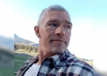 “Alaskan Bush People” Star Matt Brown Honored At Abandoned Truck Site