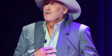 Alan Jackson’s All-Star ‘Finale’ Show in Nashville: Here’s Everything We Know