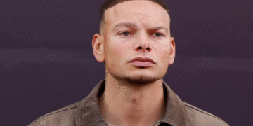 Kane Brown Hospitalized, Receives 23 Stitches After Golfing Accident