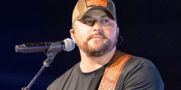 Tyler Farr Shares Long-Awaited Update After “Freak” Accident Sent Him To The Hospital