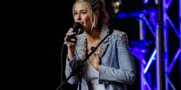 Country Singer Jillian Cardarelli Reveals Cancer Diagnosis At 33