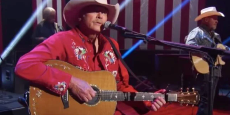 Alan Jackson Delivers Heartfelt Version Of “America The Beautiful” For 4th Of July Special