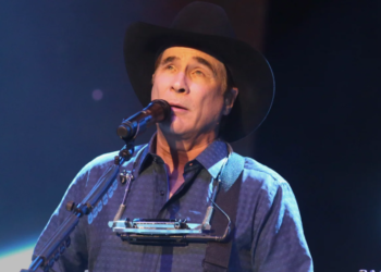Clint Black Cancels Concert After Emergency Hospitalization