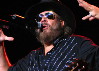 Hank Williams Jr. Suddenly Postpones Two Shows Due To Poor Air Quality