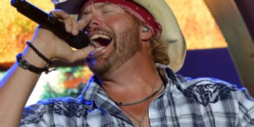 The Real Story Behind Toby Keith’s Most Patriotic Hit, ‘Courtesy of the Red, White + Blue’