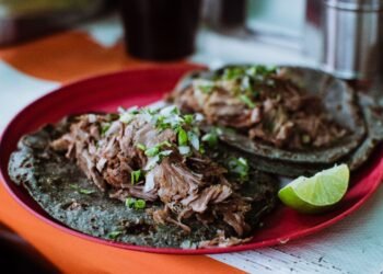 10 Easy Slow Cooker Recipes For Busy Weeknights